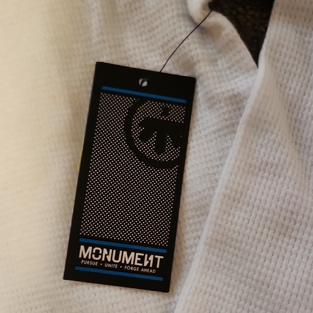 NWT Monument White Waffle Knit Henley Shirt Size Small - Picture 5 of 6